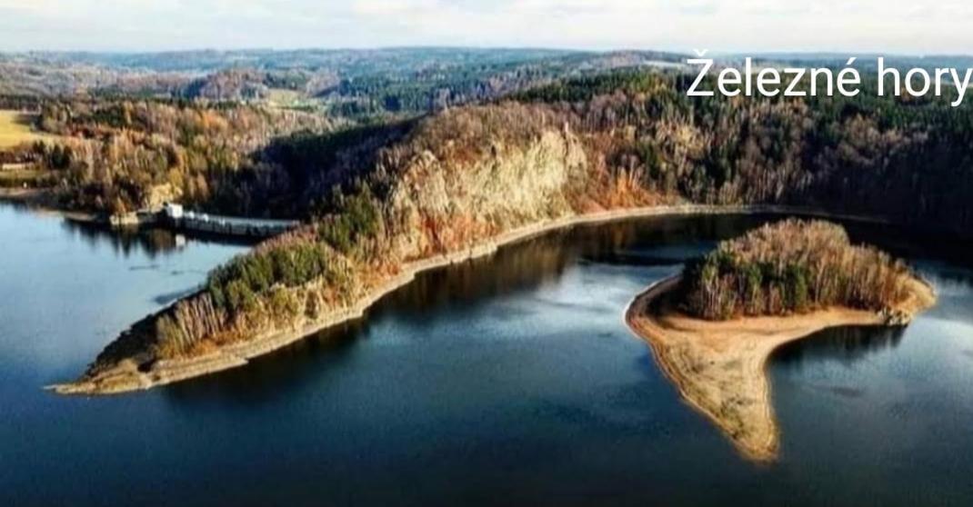 Luxusní Chata Sečanda v Železných horách u Sečské Přehrady Exteriér fotografie